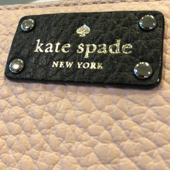 Kate Spade Bay Street Tellie Wallet/New - Picture 7 of 7